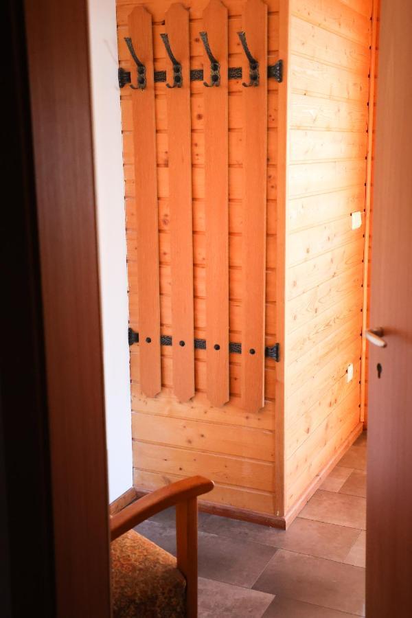 Appartement Lake View シュタインドルフ・アム・オシアッハー・ゼー エクステリア 写真